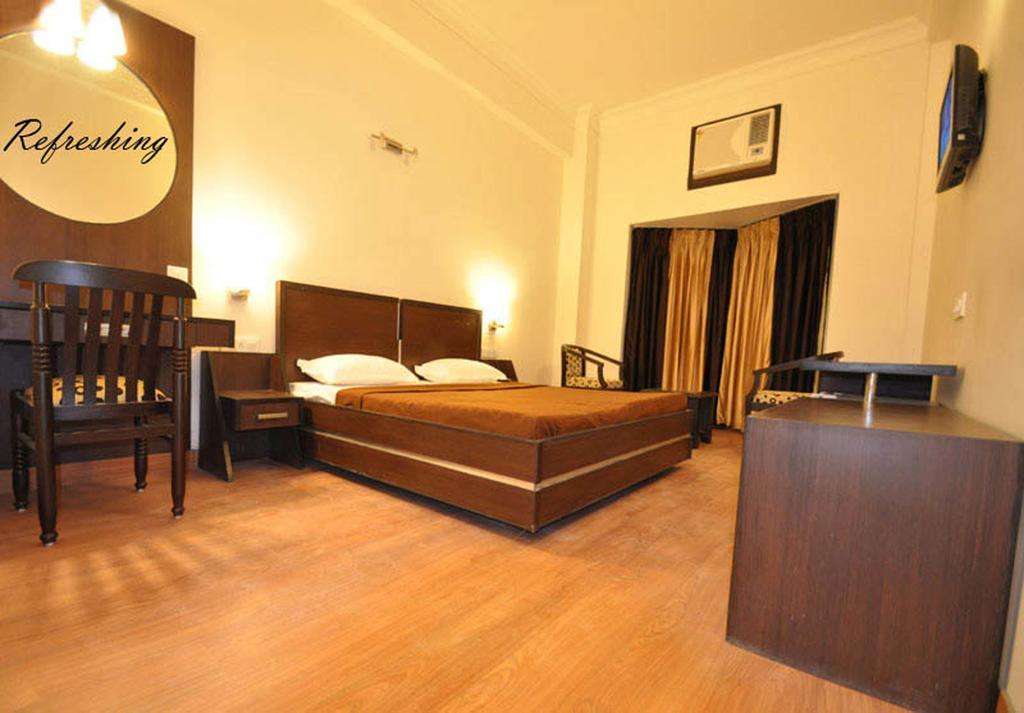 Hotel Hong Kong Inn Amritsar Chambre photo