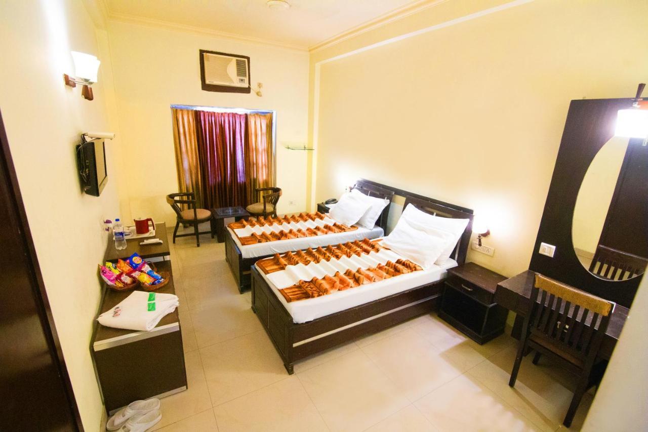 Hotel Hong Kong Inn Amritsar Extérieur photo